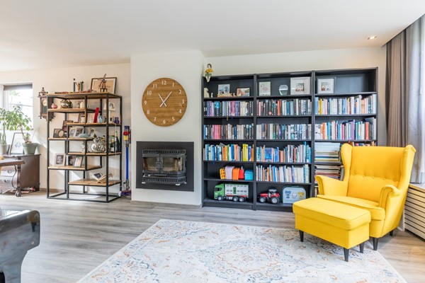 Foto - Verkocht: Ruime instapklare geschakelde 2 onder 1 kap woning voorzien van een goed isolatiepakket met aanbouw, bijkeuken, ruime tuin op zuiden (ca 131 m2) en garage gelegen in Kunrade.